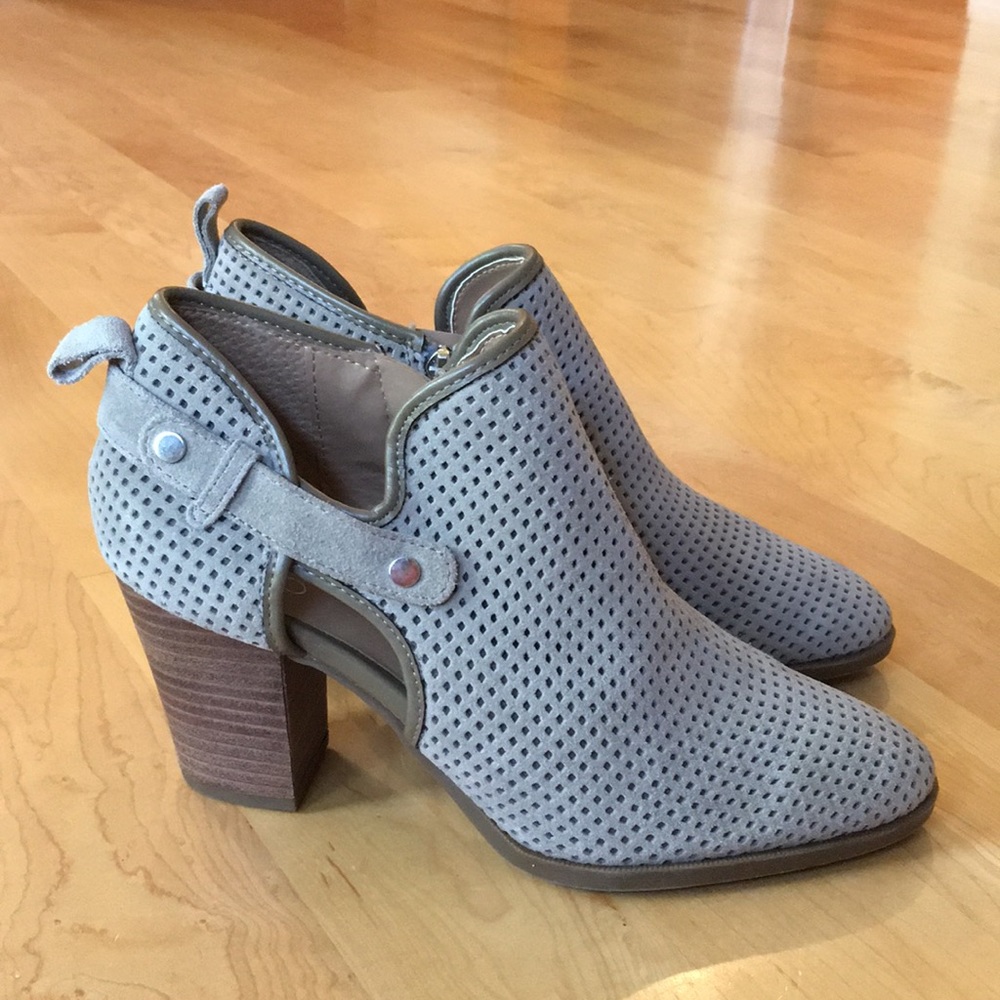 FRANCO SARTO | Dale 2 Perforated Suede Ankle Bootie